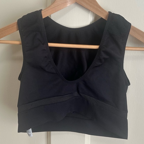 Nike crop top - Picture 4 of 7